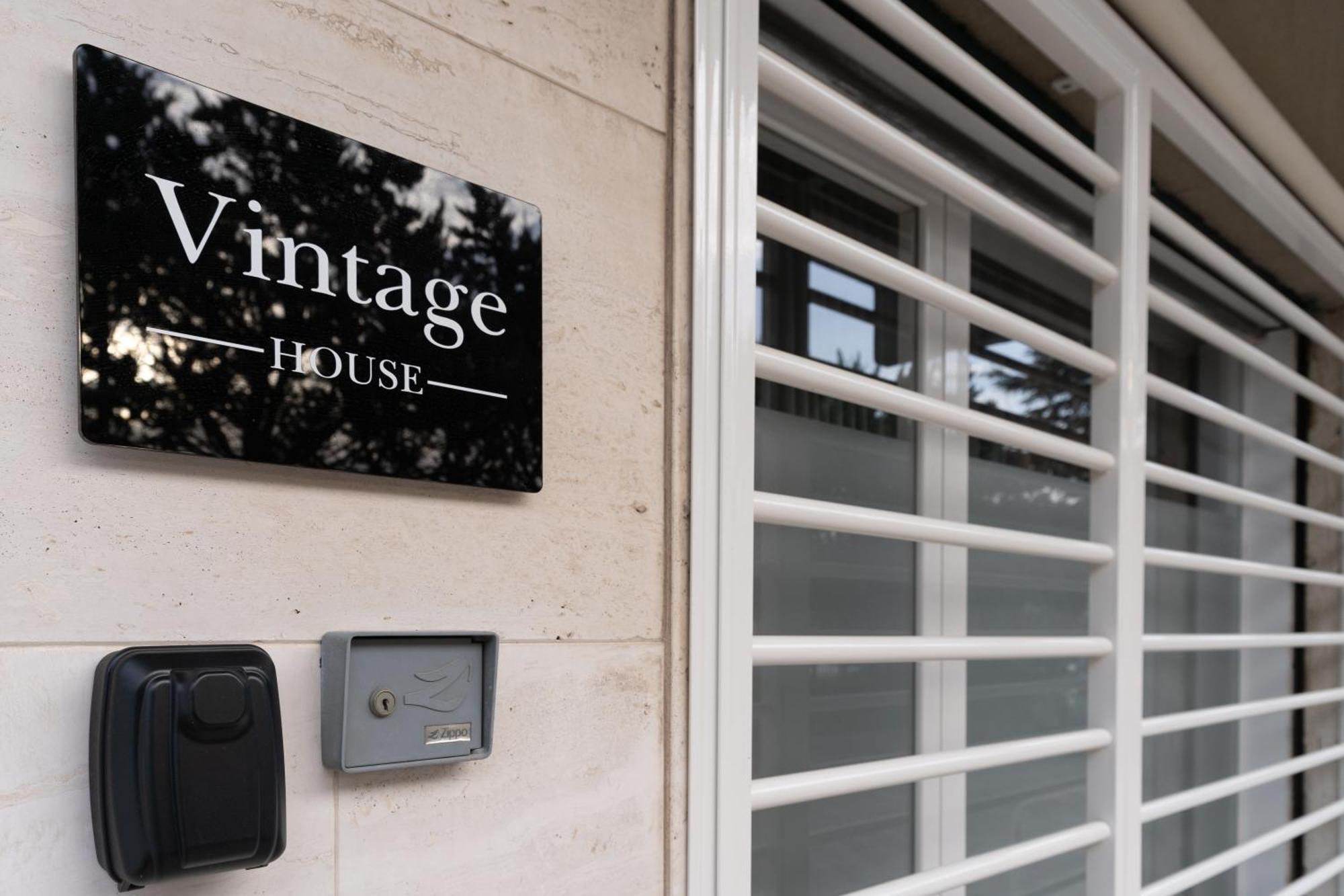 Quartierino Houses บารี ภายนอก รูปภาพ